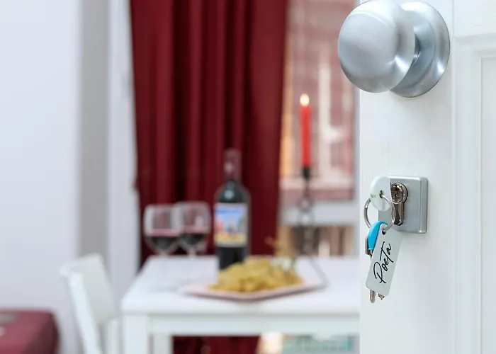 Il Poeta E La Stella * لا سبيتسْيا