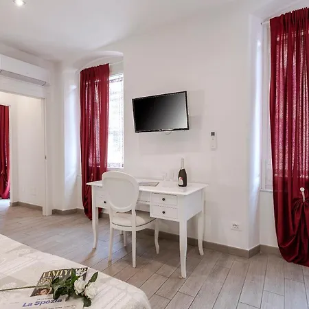 Il Poeta E La Stella Apartamento *